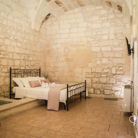 度假居 Dei Longobardi 莱切